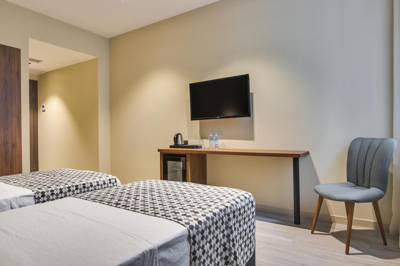 Eleven Inn Tbilisi Bagian luar foto