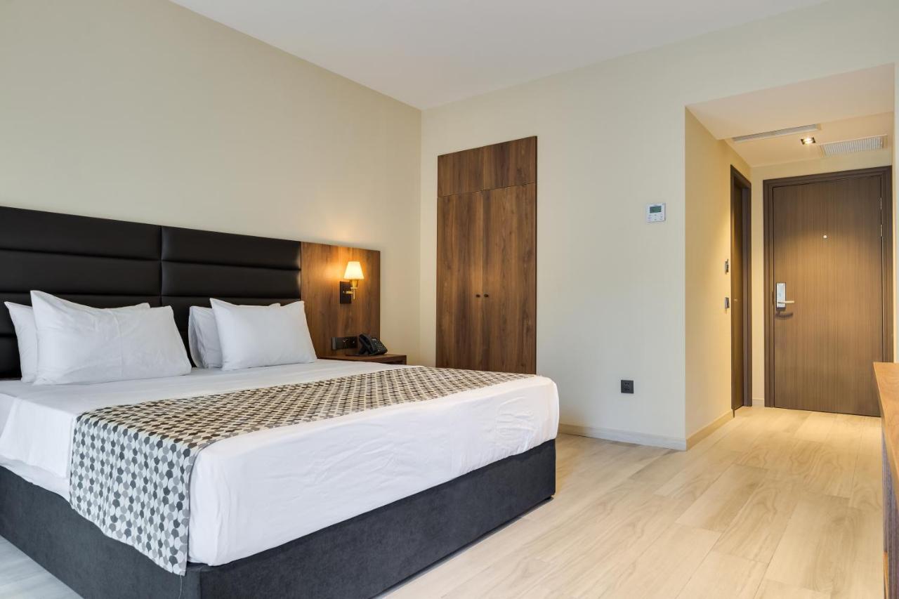 Eleven Inn Tbilisi Bagian luar foto